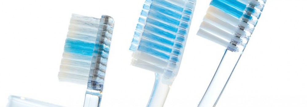 ¿Utilitzamos correctamente el cepillo de dientes y el hilo dental?